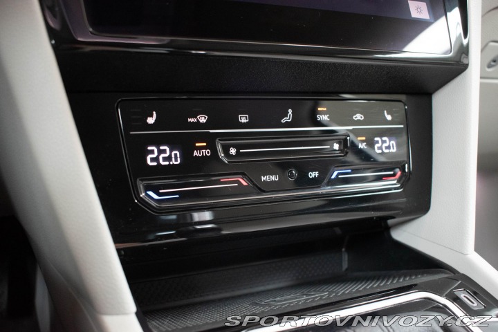 Volkswagen Ostatní modely Passat TSI 206kW 4M*REZERVACE 2021