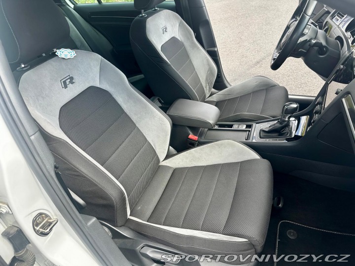 Volkswagen Golf MK 7 R 2015