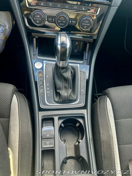 Volkswagen Golf MK 7 R 2015