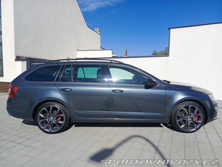 Škoda Octavia RS  2015