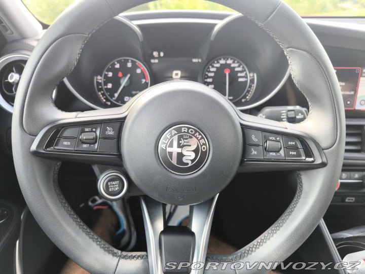 Alfa Romeo Giulia Super 2021