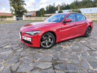 Alfa Romeo Giulia Super 2021