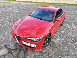 Alfa Romeo Giulia Super 2021