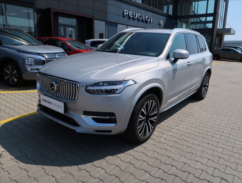 Volvo Ostatní modely XC90 2,0 T8 AWD AUT INSCRIPTIO