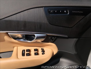 Volvo Ostatní modely XC90 2,0 T8 AWD AUT INSCRIPTIO 2024