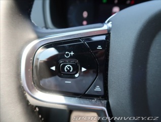 Volvo Ostatní modely XC90 2,0 T8 AWD AUT INSCRIPTIO 2024