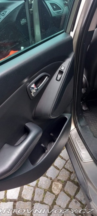Hyundai Ostatní modely ix35 2,0 4x4 1800