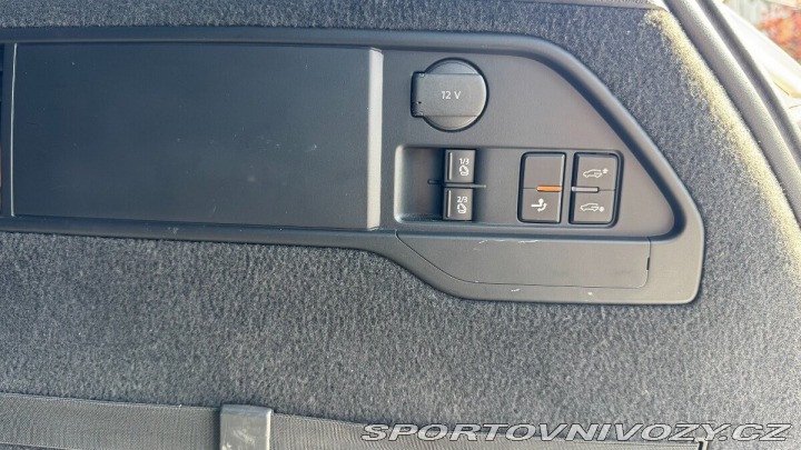 Volkswagen Ostatní modely Touareg 3,0   R-Line, V6 TDI193 k 2014