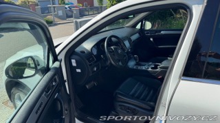 Volkswagen Ostatní modely Touareg 3,0   R-Line, V6 TDI193 k 2014