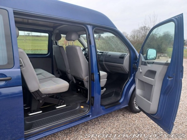 Volkswagen Ostatní modely Transporter 2,5   T5 LONG 4x4 2005