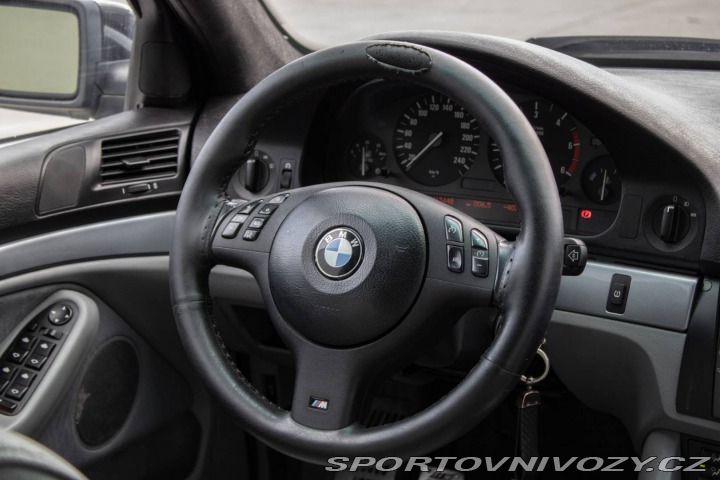 BMW M5 530d M/T, 142kW, M5, 5d. 2001