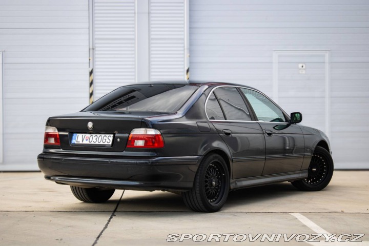 BMW M5 530d M/T, 142kW, M5, 5d. 2001