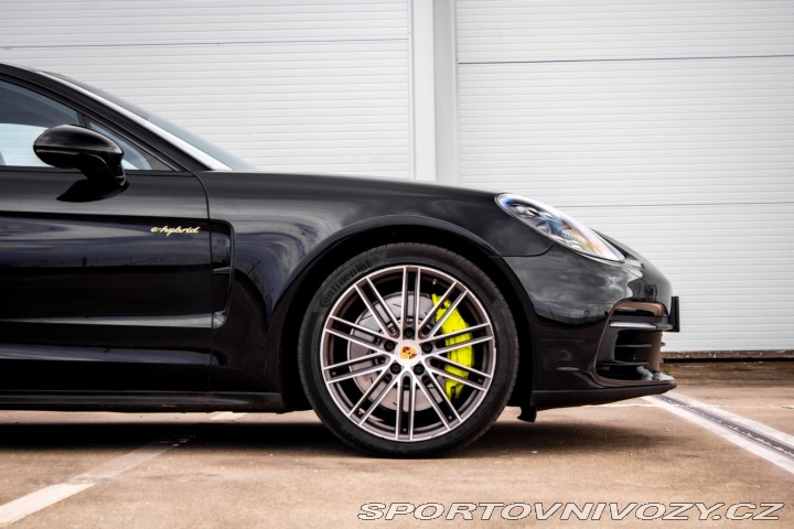 Porsche Panamera 4 E-Hybrid 4x4 A/T 2018