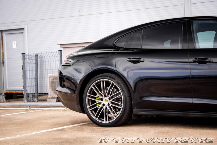 Porsche Panamera 4 E-Hybrid 4x4 A/T 2018