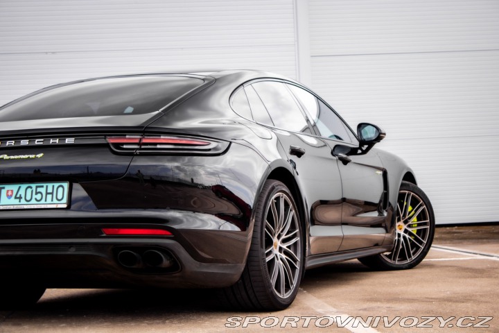 Porsche Panamera 4 E-Hybrid 4x4 A/T 2018