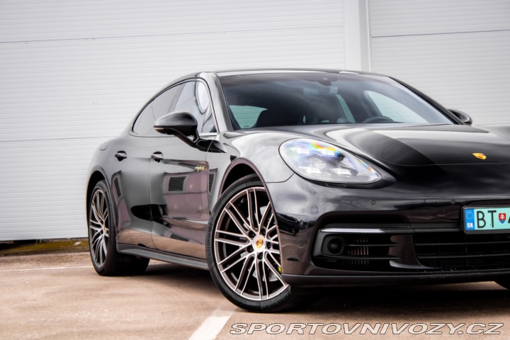 Porsche Panamera 4 E-Hybrid 4x4 A/T 2018