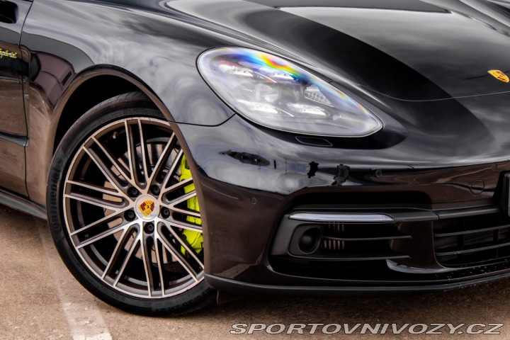 Porsche Panamera 4 E-Hybrid 4x4 A/T 2018