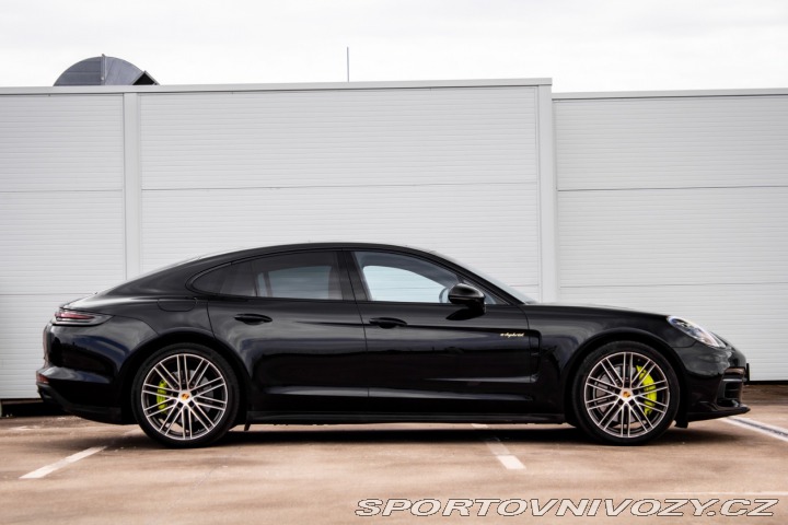 Porsche Panamera 4 E-Hybrid 4x4 A/T 2018