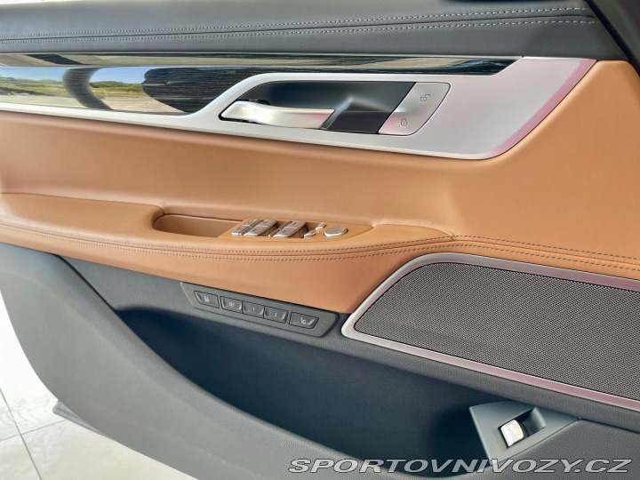 BMW 7 750d xDrive*M-SPORT*Max.V 2020