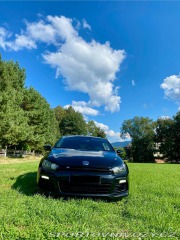 Volkswagen Scirocco R 2011