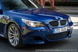 BMW M5 E60 V10 2005