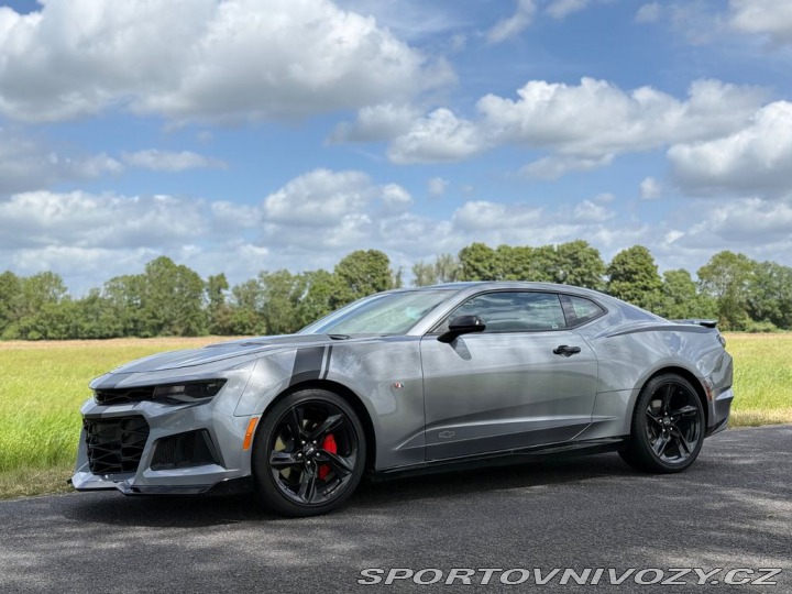 Chevrolet Camaro  2021