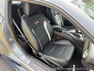 Chevrolet Camaro  2021