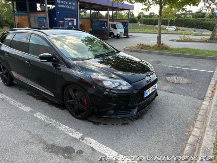 Ford Focus ST Komplet historie, Plzeň 2013