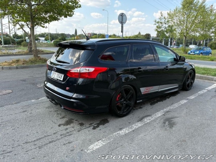 Ford Focus ST Komplet historie, Plzeň 2013