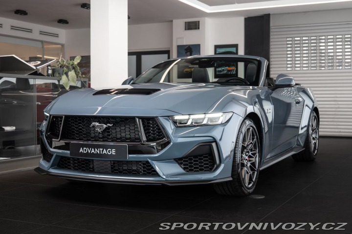Ford Mustang GT 5.0 V8 Cabrio/Manuál 2025