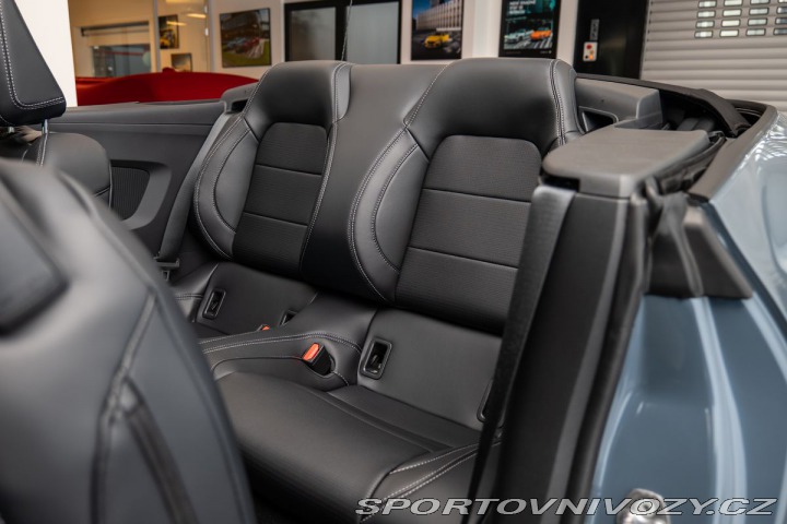 Ford Mustang GT 5.0 V8 Cabrio/Manuál 1800