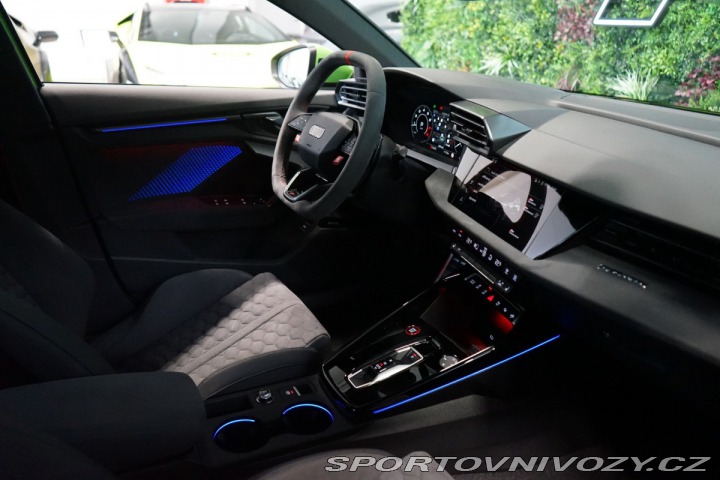 Audi RS3 SPORTBACK*SONOS*360*MATRI 2025