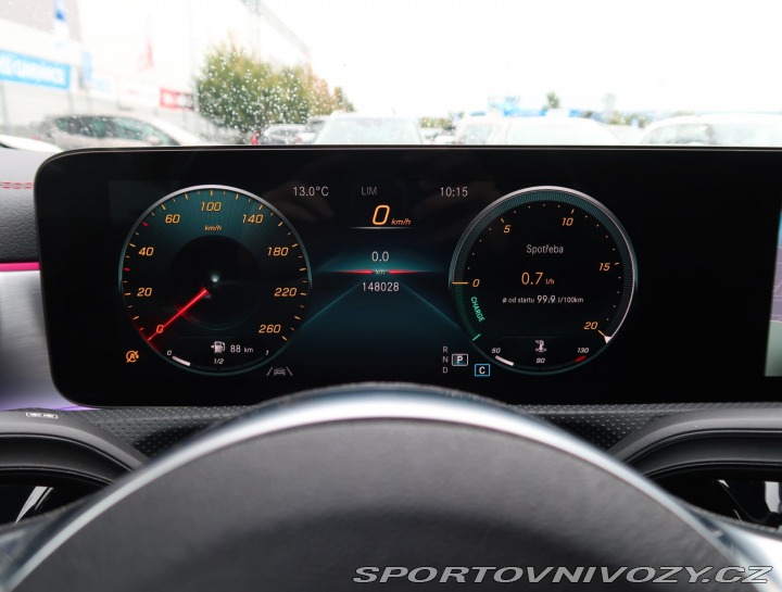 Mercedes-Benz CLA 200 2021