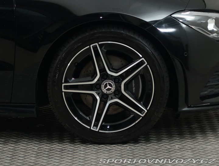 Mercedes-Benz CLA 200 2021