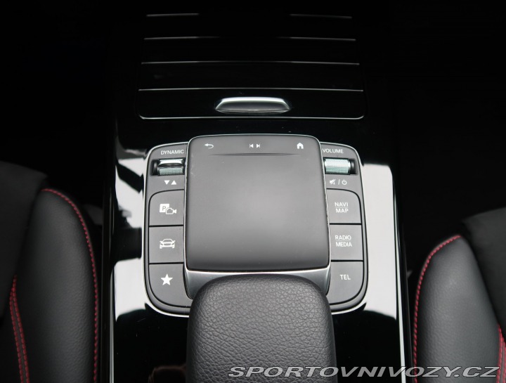 Mercedes-Benz CLA 200 2021
