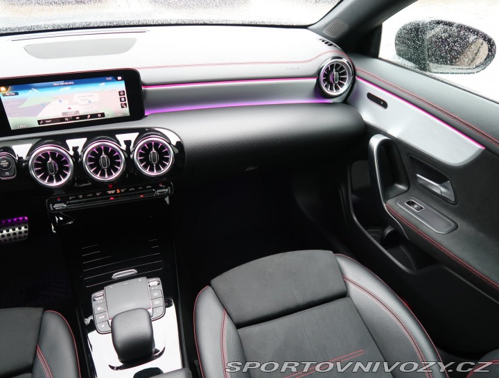 Mercedes-Benz CLA 200 2021
