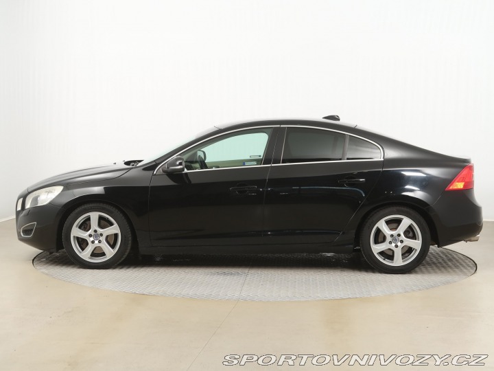 Volvo S60 T5 2011