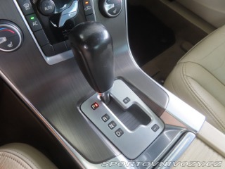 Volvo S60 T5 2011