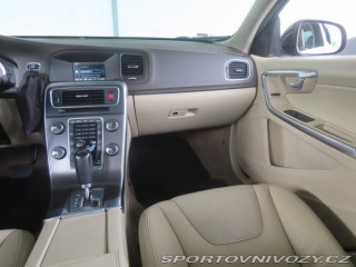 Volvo S60 T5 2011