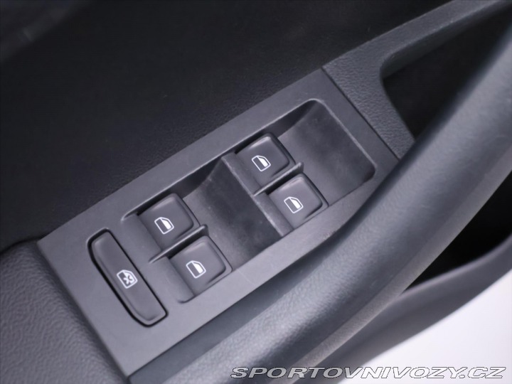 Škoda Octavia RS 2,0 TDI 135kW RS Xenon Na 2014
