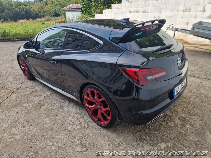 Opel Astra OPC, GTC 2017