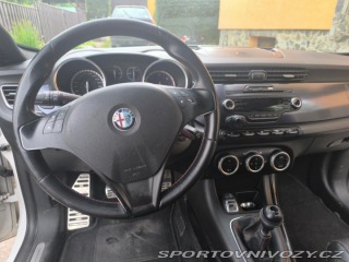 Alfa Romeo Giulietta  2010