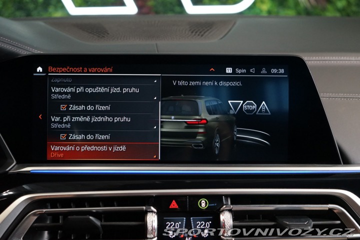 BMW X7 M50i*6-MÍST*NEZ.TOP*ZÁRUK 2022