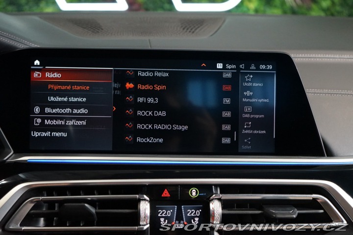 BMW X7 M50i*6-MÍST*NEZ.TOP*ZÁRUK 2022