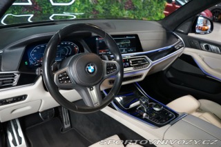 BMW X7 M50i*6-MÍST*NEZ.TOP*ZÁRUK 2022