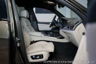 BMW X7 M50i*6-MÍST*NEZ.TOP*ZÁRUK 2022