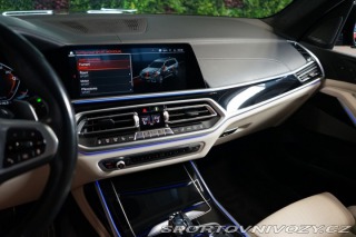 BMW X7 M50i*6-MÍST*NEZ.TOP*ZÁRUK 2022