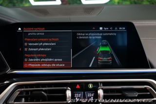 BMW X7 M50i*6-MÍST*NEZ.TOP*ZÁRUK 2022