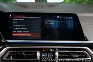 BMW X7 M50i*6-MÍST*NEZ.TOP*ZÁRUK 2022