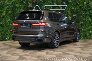 BMW X7 M50i*6-MÍST*NEZ.TOP*ZÁRUK 2022